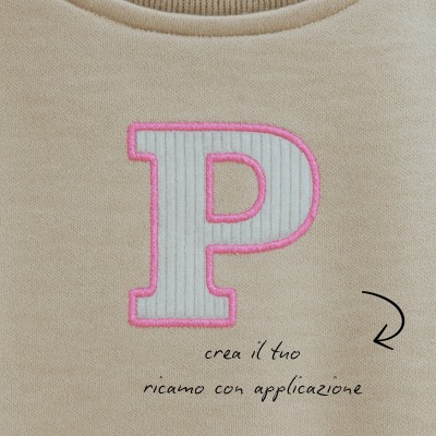 FELPA GIROCOLLO IN COTONE PERSONALIZZABILE CON INIZIALE
