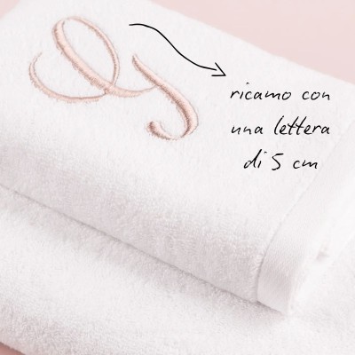 COPPIA ASCIUGAMANI BIANCHI IN SPUGNA CON CIFRA RICAMATA